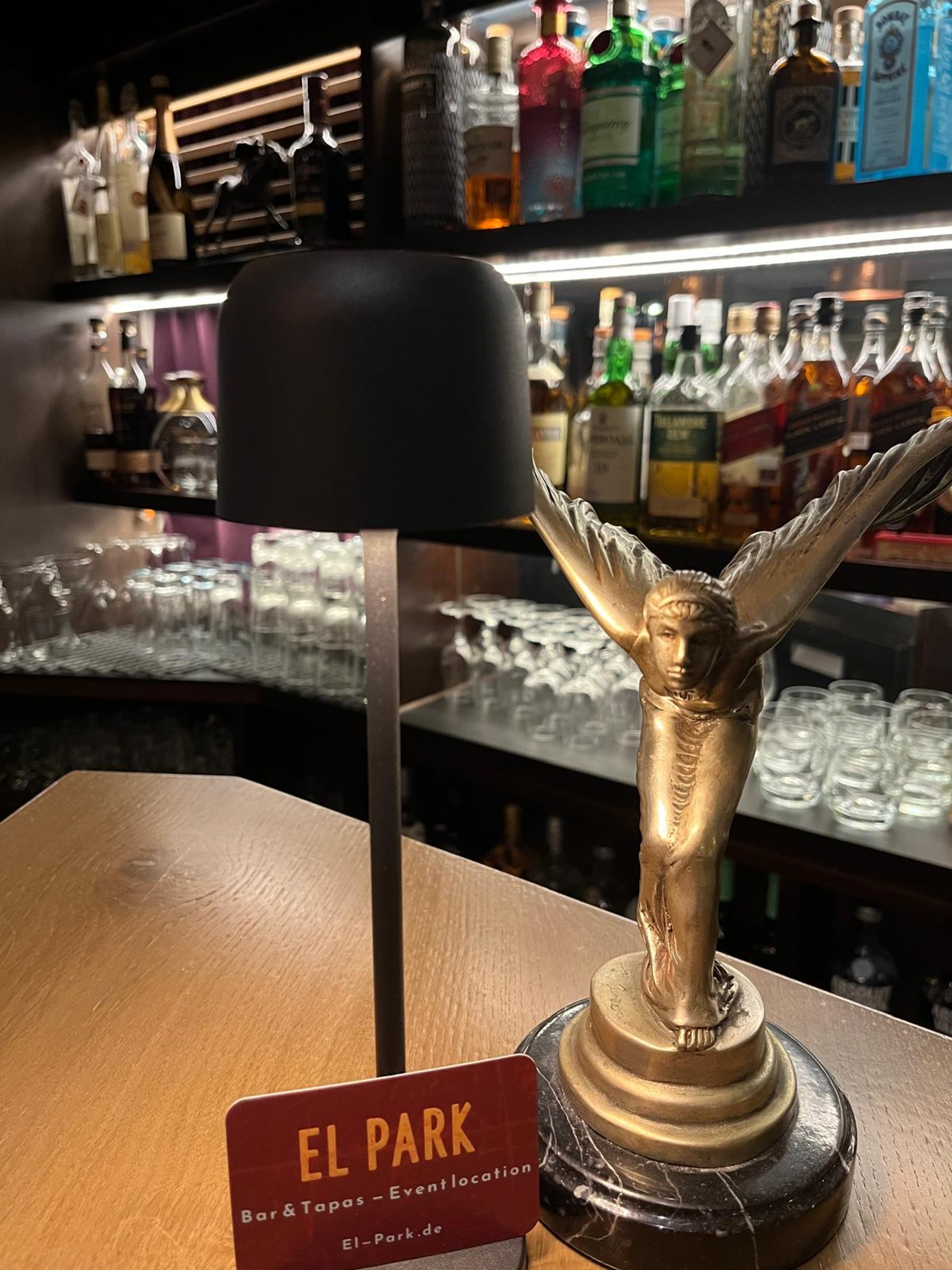Bar-Deko, Engelsfigur
